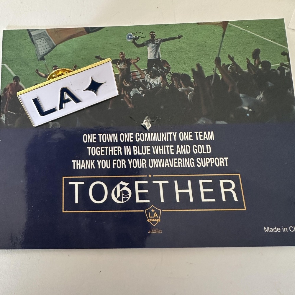 LA Galaxy Pin Button One Size White MLS Soccer LA‎ Logo Supporter Enamel RARE